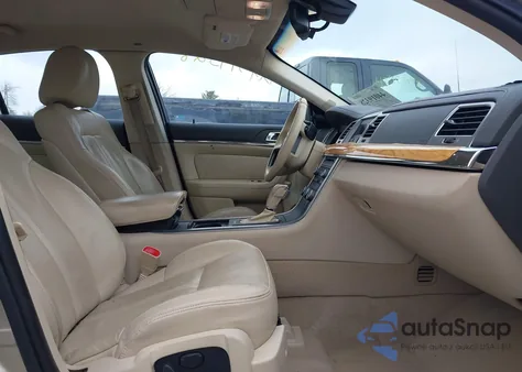 2010 Lincoln Mks from USA, damaged, VIN 1LNHL9DR2AG611403